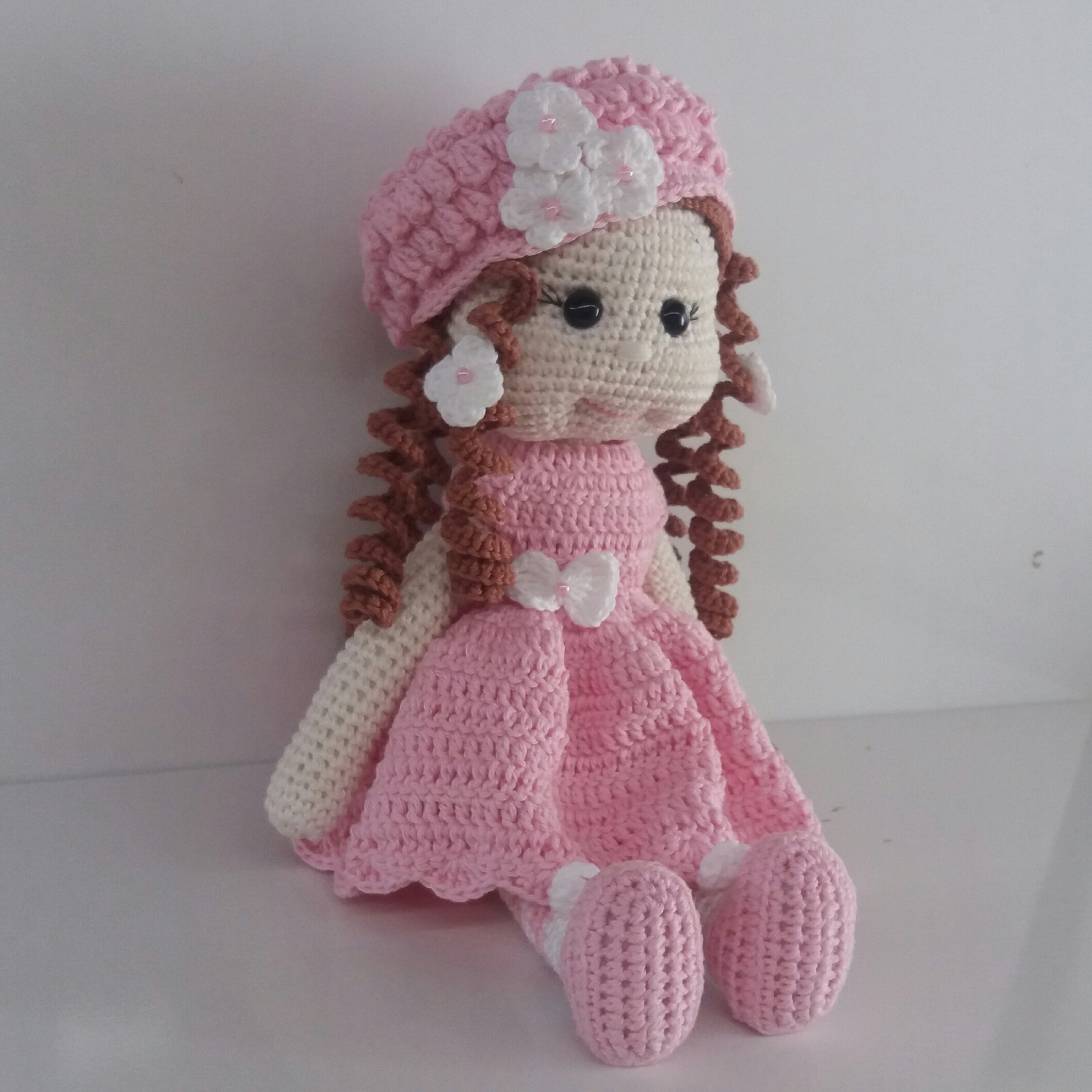 Boneca Amigurumi De Crochê