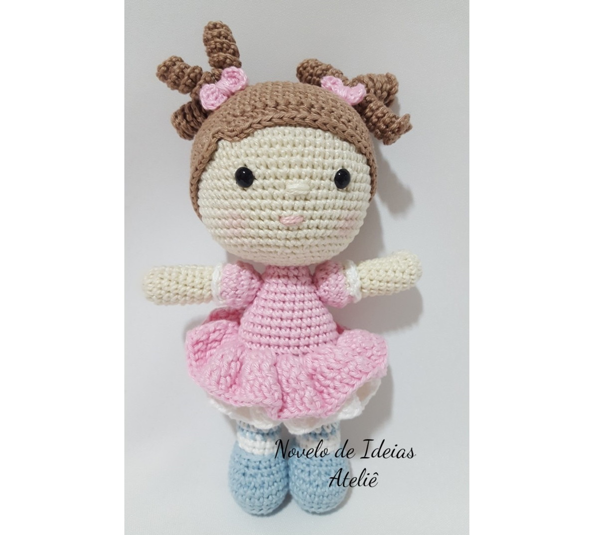 Boneca Amigurumi De Crochê