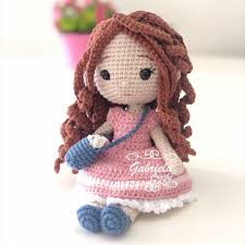 Boneca Amigurumi De Crochê